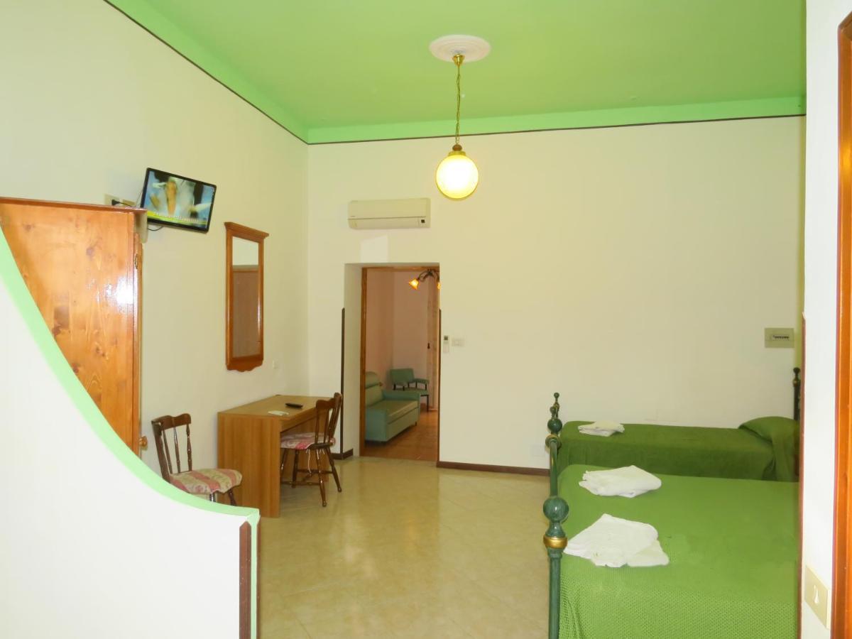 Casa Vittorio B&B Lipari  Exterior foto