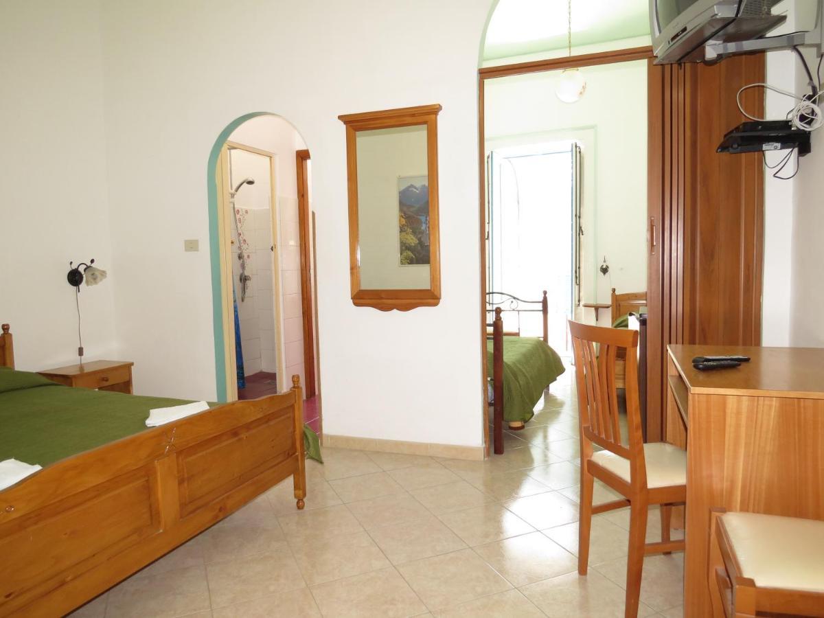Casa Vittorio B&B Lipari  Exterior foto